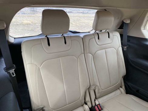 Used 2022 Jeep Grand Cherokee L Limited image 39