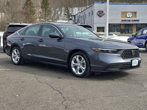 Certified 2024 Honda Accord LX image 4