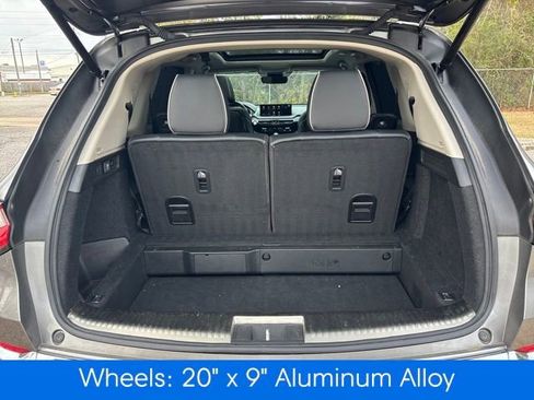 Used 2023 Acura MDX SH-AWD w/ Advance Package image 11