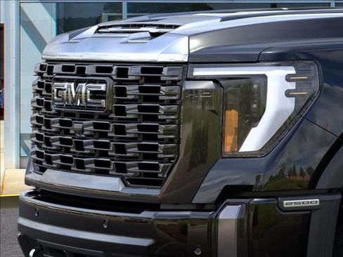 New 2026 GMC Sierra 2500 Denali Ultimate image 13