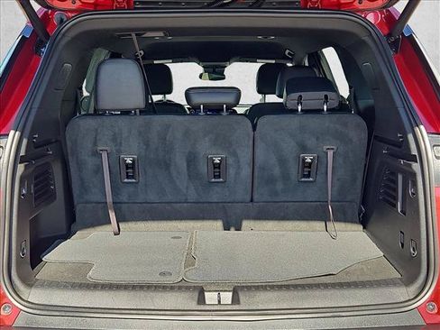 Certified 2024 Chevrolet Traverse LT FWD image 10