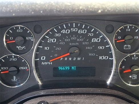 Used 2021 Chevrolet Express 3500 w/ Power Convenience Package image 8