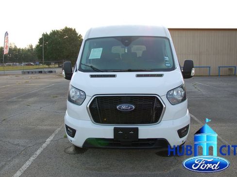 Used 2024 Ford Transit 350 XLT RWD image 8