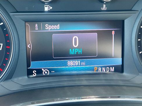 Used 2020 Buick Encore Preferred FWD image 12