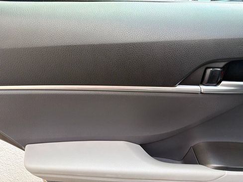 Used 2024 Toyota Camry LE FWD image 34