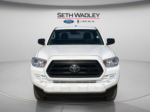 Used 2021 Toyota Tacoma SR AWD/4WD image 2