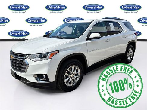 Used 2020 Chevrolet Traverse LT w/ Driver Confidence II Package image 3