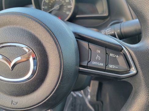 Used 2018 MAZDA MAZDA3 Sport w/ Preferred Equipment Package image 29