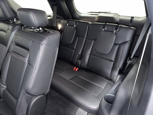 New 2026 Ford Explorer ST-Line w/ ST-Line Street Pack image 36