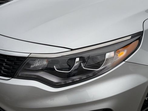 Used 2020 Kia Optima SX image 23