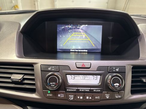 Used 2015 Honda Odyssey EX-L image 21
