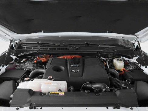 New 2026 Toyota Tundra 1794 Edition AWD/4WD image 8