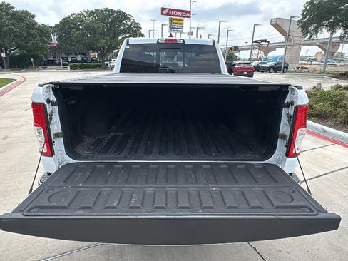Used 2022 RAM 1500 Big Horn AWD/4WD image 22