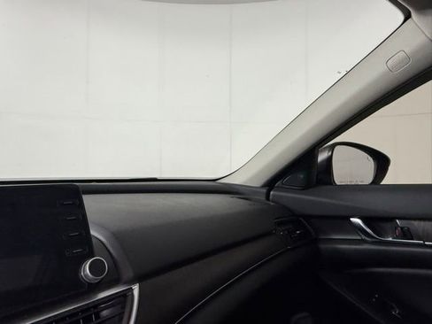 Used 2022 Honda Accord EX-L image 17