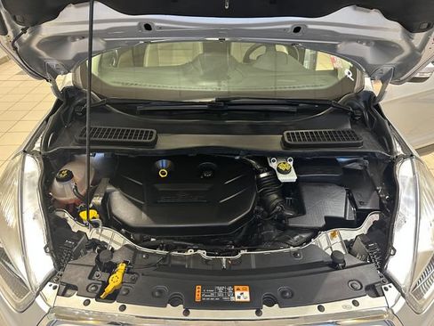 Used 2019 Ford Escape Titanium AWD/4WD image 27