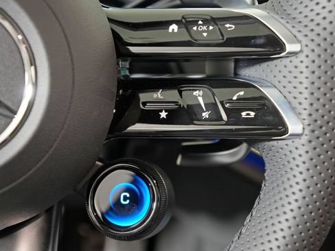 New 2026 Mercedes-Benz E 53 AMG e 4MATIC Sedan image 19