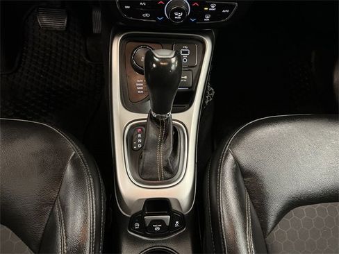 Used 2018 Jeep Compass Latitude w/ Popular Equipment Group image 22