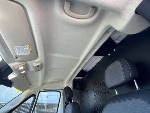 Used 2025 RAM ProMaster 2500 w/ U-Haul Equipment Group FWD image 21