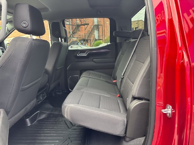 Used 2023 Chevrolet Silverado 1500 RST AWD/4WD image 21