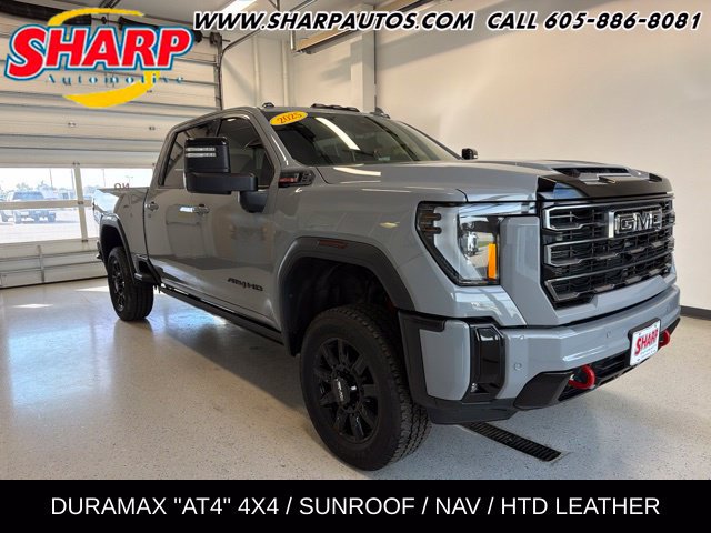 Used 2025 GMC Sierra 2500 AT4 w/ AT4 Premium Plus Package AWD/4WD image 1