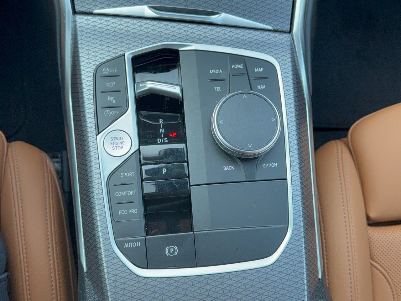 Certified 2026 BMW 330i Sedan RWD image 21