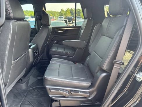 Used 2025 Chevrolet Tahoe RST w/ Comfort Package AWD/4WD image 38