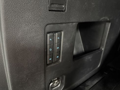 Used 2019 Ford Expedition Max Platinum image 33