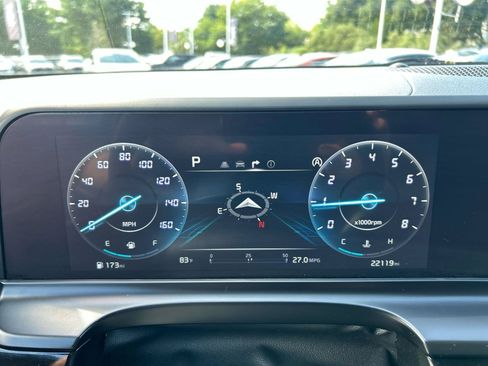 Used 2024 Kia Seltos S AWD/4WD image 19