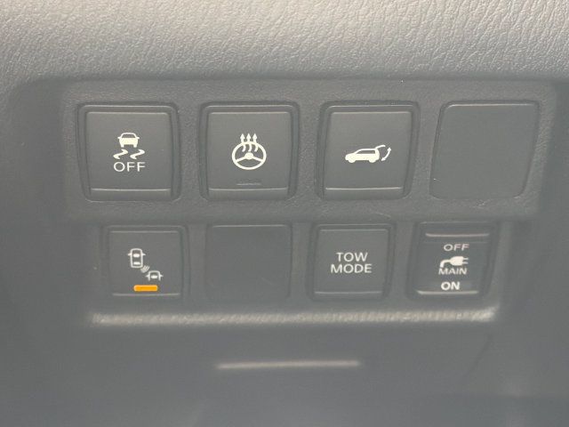 Used 2019 Nissan Pathfinder Platinum AWD/4WD image 34