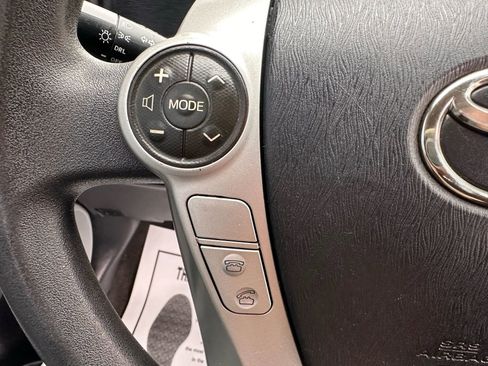 Used 2012 Toyota Prius C Two image 13