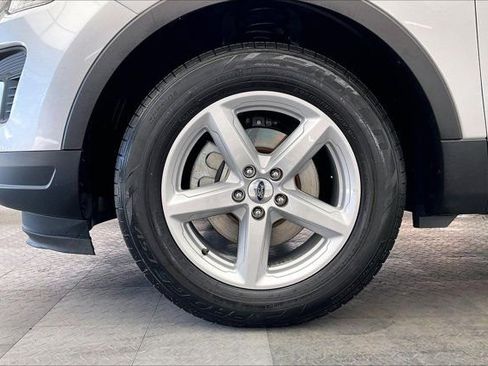 Used 2018 Ford Explorer FWD image 7