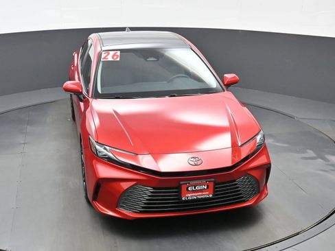 Used 2026 Toyota Camry XLE AWD/4WD image 37
