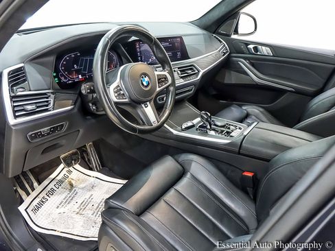 Used 2020 BMW X7 xDrive40i w/ M Sport Package AWD/4WD image 14