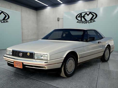 Used 1992 Cadillac Allante FWD image 7