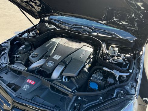 Used 2013 Mercedes-Benz E 63 AMG Sedan image 24