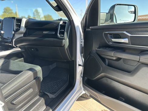 Used 2025 RAM 1500 Big Horn image 9