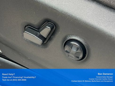 Used 2021 Chrysler Voyager Lxi FWD image 7