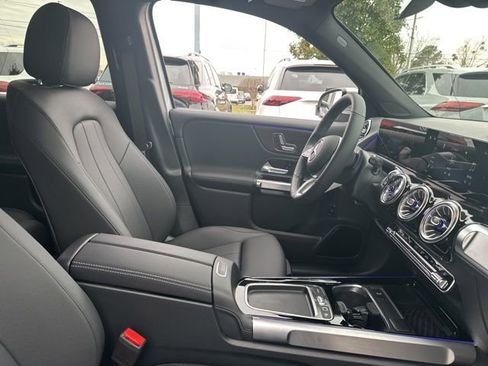 New 2026 Mercedes-Benz GLB 250 image 31
