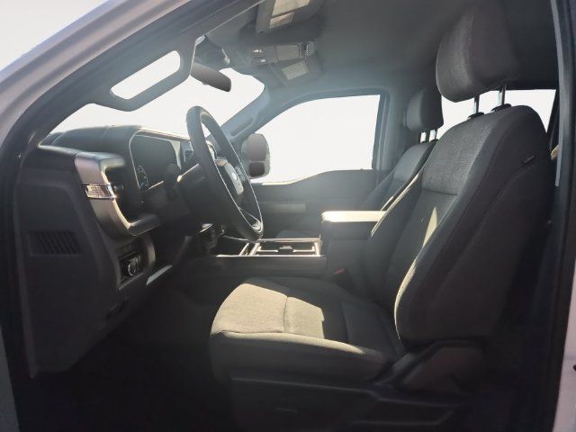 Used 2024 Ford F350 XLT AWD/4WD image 10