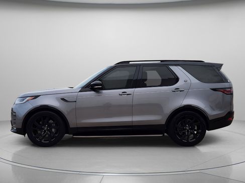 Certified 2025 Land Rover Discovery Dynamic SE AWD/4WD image 2