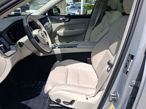 Used 2025 Volvo XC60 B5 Ultra w/ Protection Package Premier AWD/4WD image 14