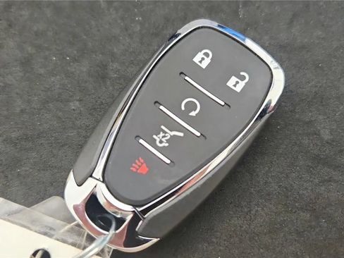 Used 2021 Chevrolet Traverse Premier AWD/4WD image 21