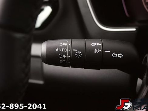 Used 2025 Honda Pilot EX-L image 28