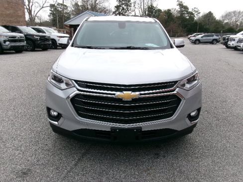 Used 2019 Chevrolet Traverse LT w/ LT Premium Package image 8
