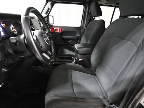 Used 2019 Jeep Wrangler Unlimited Sport S AWD/4WD image 7