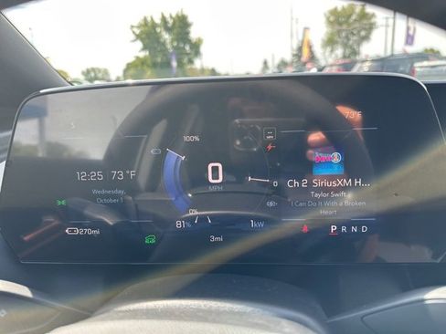 New 2026 Chevrolet Equinox EV LT image 28