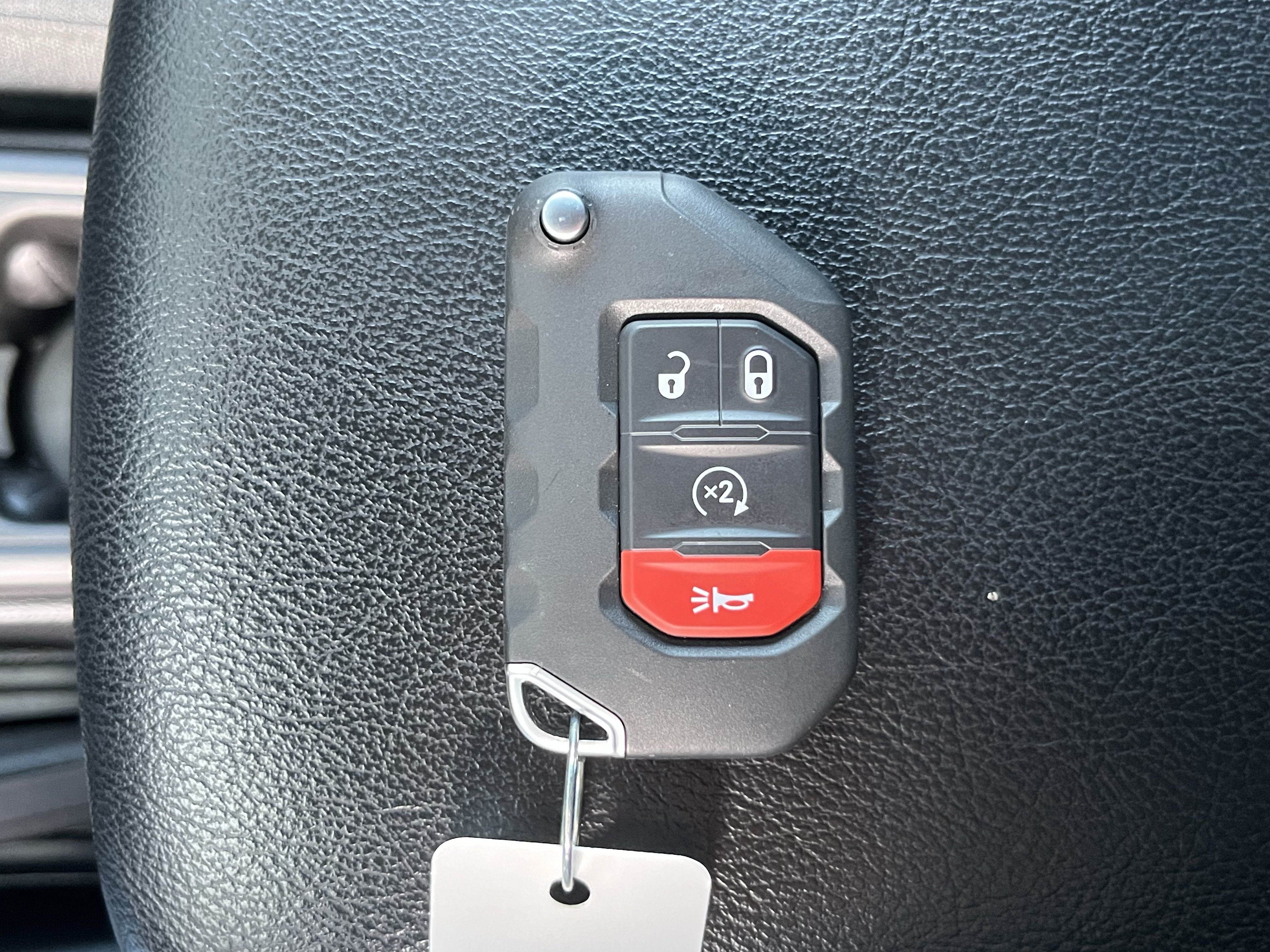 Used 2024 Jeep Wrangler Unlimited AWD/4WD image 35