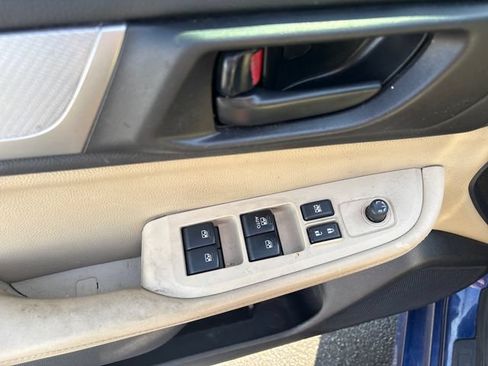 Used 2017 Subaru Legacy 2.5i AWD/4WD image 17
