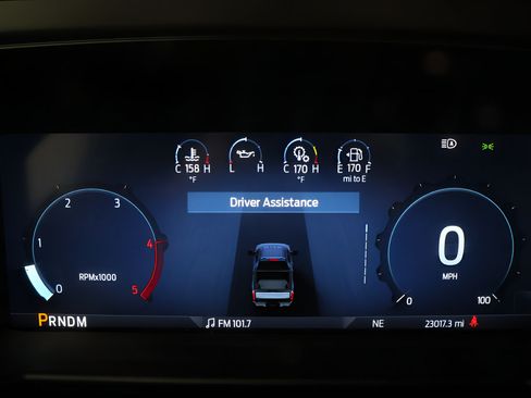 Used 2025 Ford F250 Platinum AWD/4WD image 9
