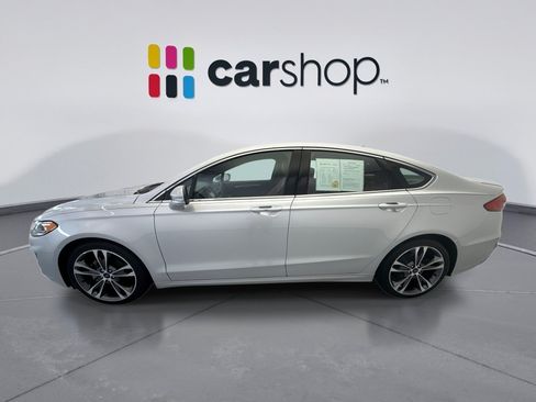 Used 2019 Ford Fusion Titanium AWD/4WD image 2